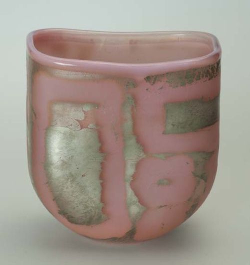 Pink vessel with metallic texture